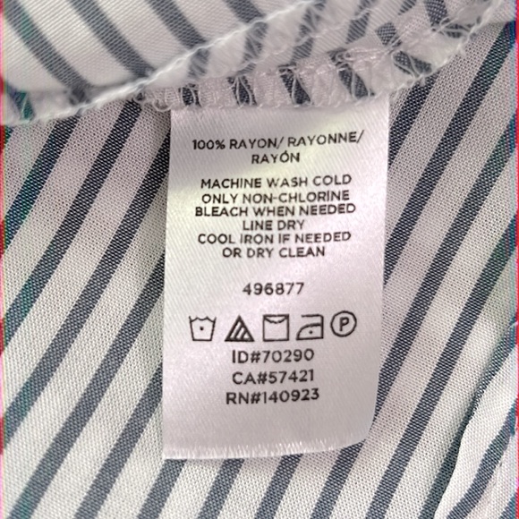 Loft Brand. Size Small. Wrap Around Blue & White Stripe Women’s Blouse. - Picture 8 of 8